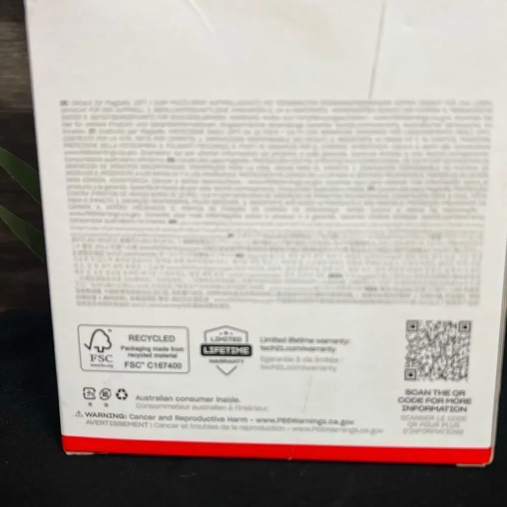 Tech 21 EvoClear - Apple iPhone 16 Case - Clear, New in box!